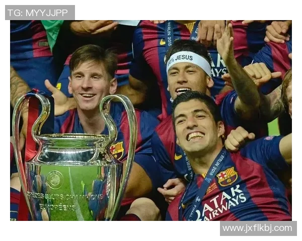 2013年足球界的明星球员盘点与他们的辉煌成就回顾 2013年足球界的明星球员盘点与他们的辉煌成就回顾