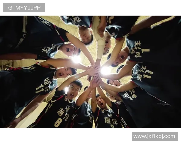 上海篮球队在篮球团队协作排行榜中荣获第七名展现出色团队精神与默契配合 上海篮球队在篮球团队协作排行榜中荣获第七名展现出色团队精神与默契配合